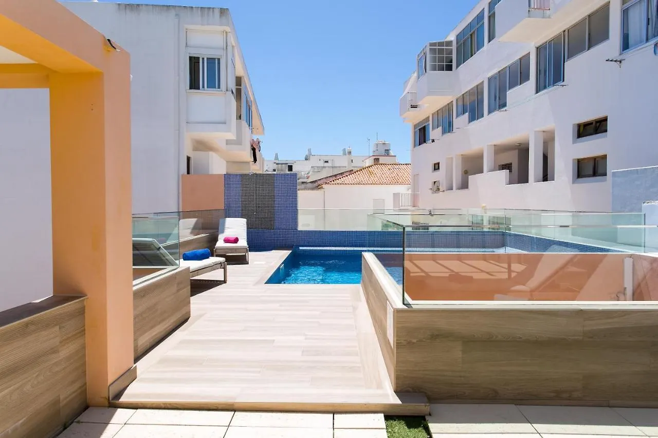 Casa Amarela Guesthouse 알부페이라 게스트하우스