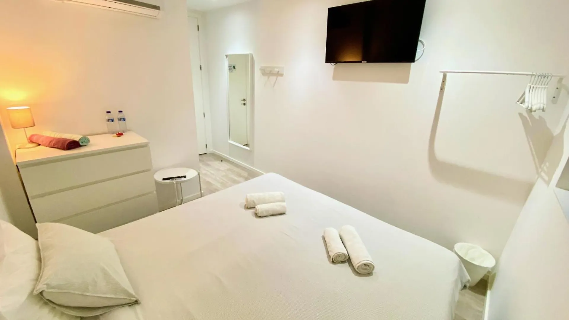 Casa Amarela Guesthouse 알부페이라 포르투갈